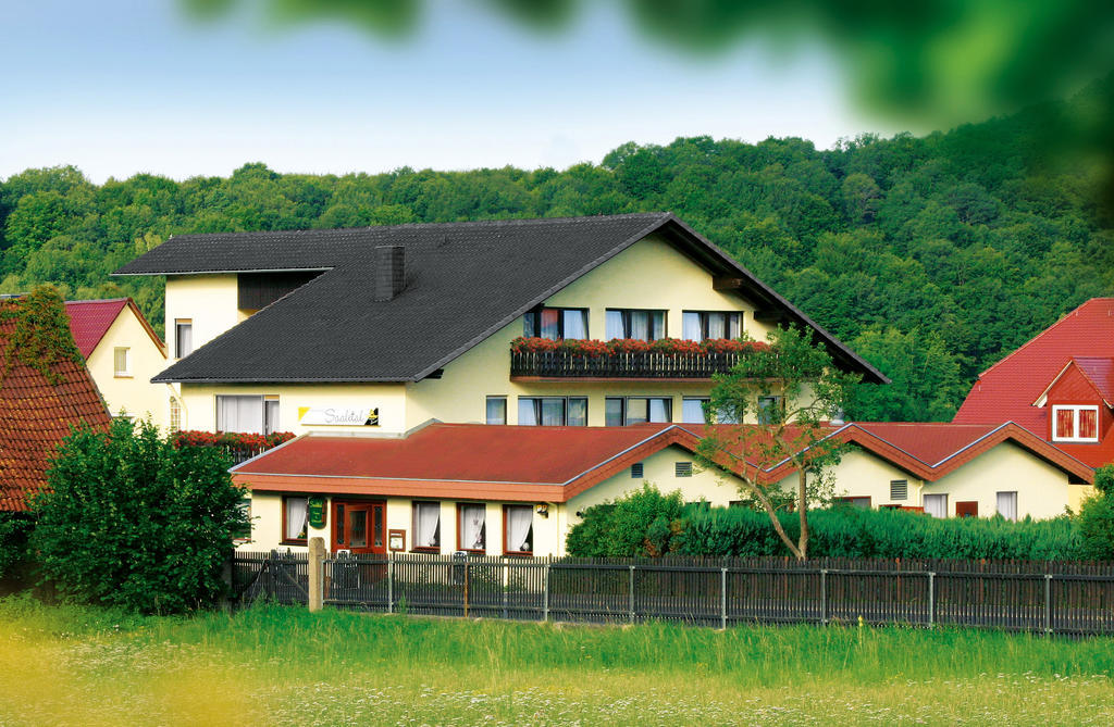 Saaletal Pension & Ferienwohnungen Bad Bocklet Buitenkant foto